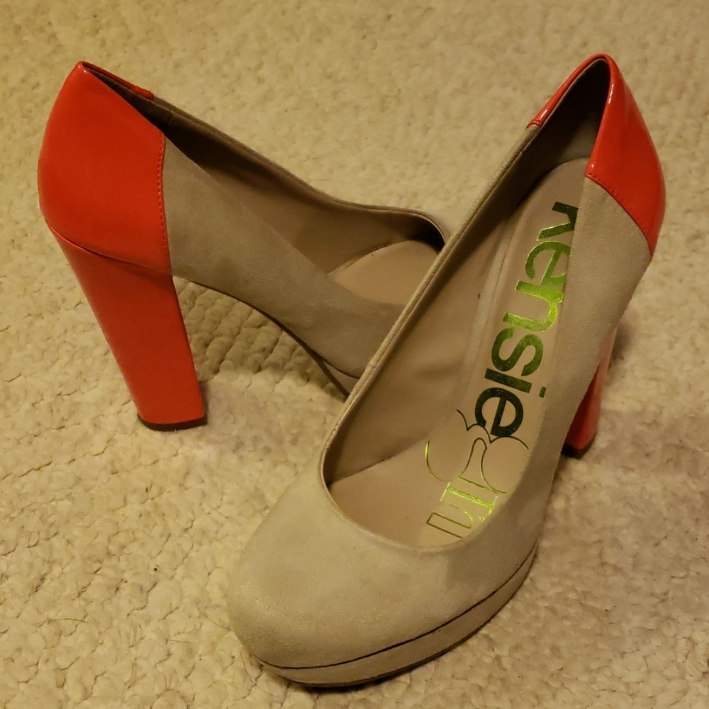 Kensie Girl Suede & Patented Leather heels